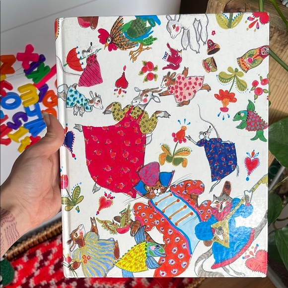 Other - Vintage Colorful Illustrated Children's Book